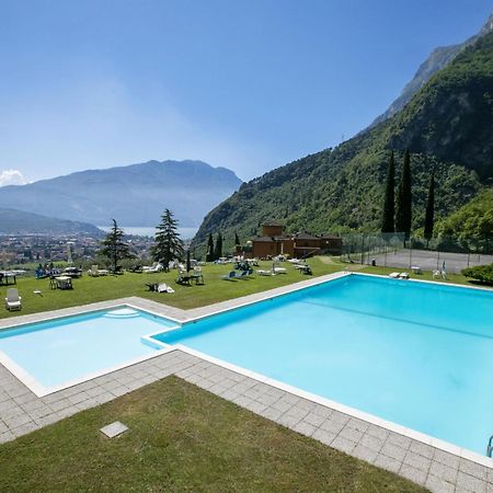 Lake View Dom-Us Apartment - Happy Rentals Рива-дель-Гарда Экстерьер фото