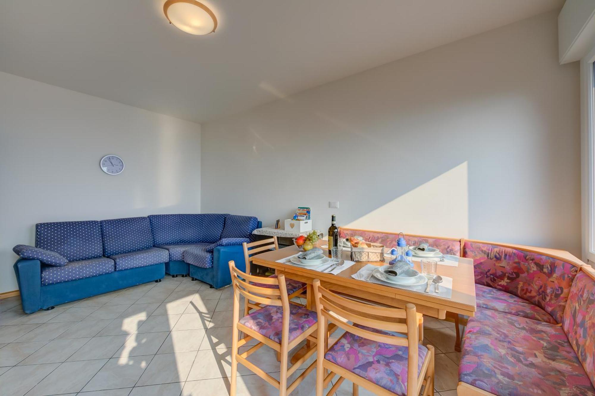 Lake View Dom-Us Apartment - Happy Rentals Рива-дель-Гарда Экстерьер фото
